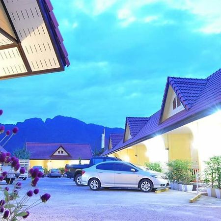 Rachawadee House Hotel Панг Нга Екстериор снимка