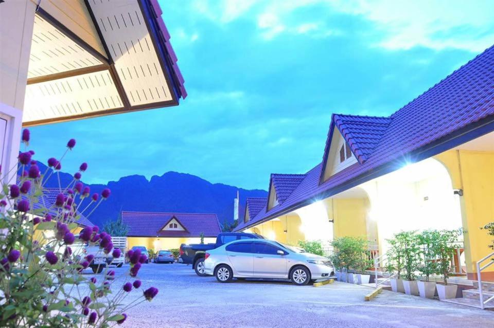 Rachawadee House Hotel Панг Нга Екстериор снимка